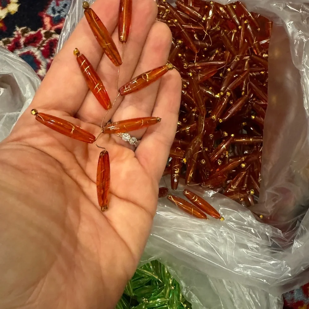 Bulk of handmade beaded blooms - Picture 3 of 10